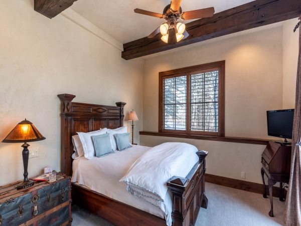 Five Bedroom Beaver Creek Vacation Rental Home
