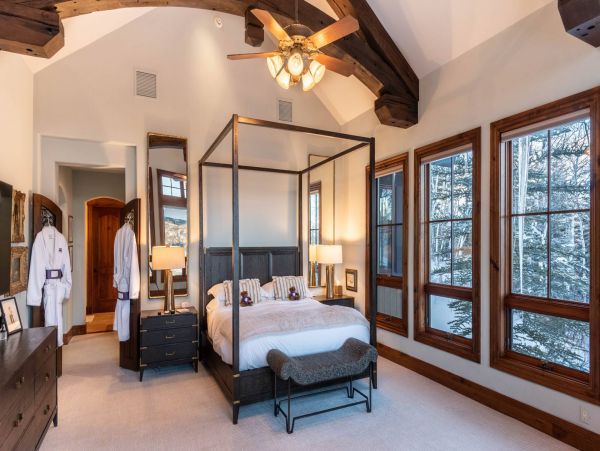 Five Bedroom Beaver Creek Vacation Rental Home