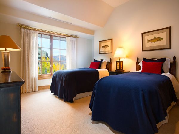 Beaver Creek Vacation Luxury Condo with Pool 10 Guests