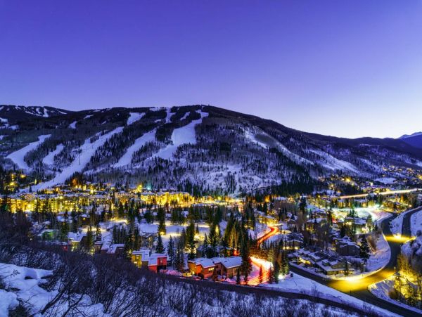 Beaver Creek Vacation Luxury Condo with Pool 10 Guests