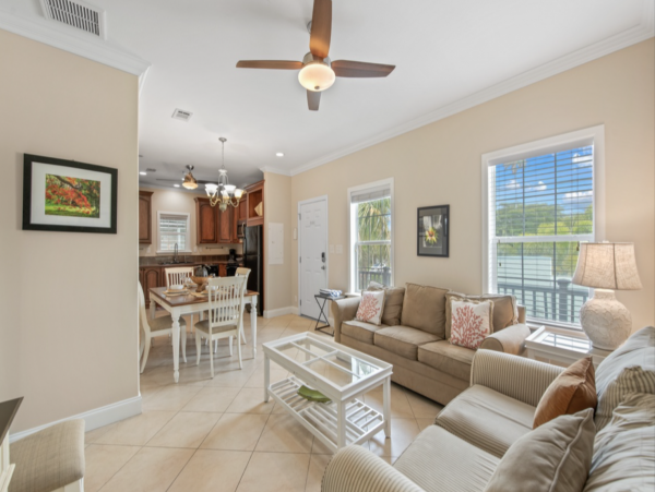 Holmes Beach with Private Pool Luxury Beachy