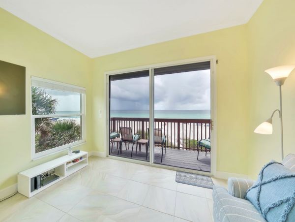 Anna Maria Beachfront Condo Six Guests