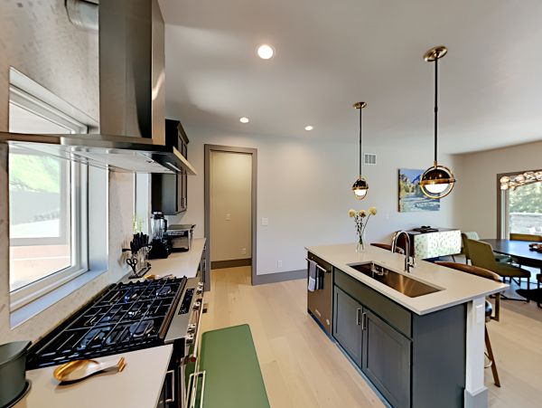 Breckenridge Vacation Home 14 Guests With Mountain Views