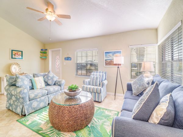 Steps to Beach Suset Beach Vacation Home Private Pool