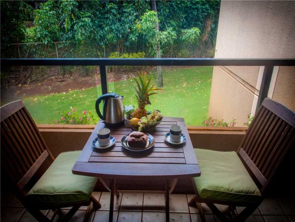 Kahana Condo with Pool & Tennis Court 4 Guests