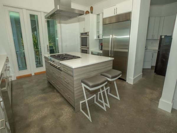 Destin Oceanfront Home With Pool and Tennis Court 15 Guests