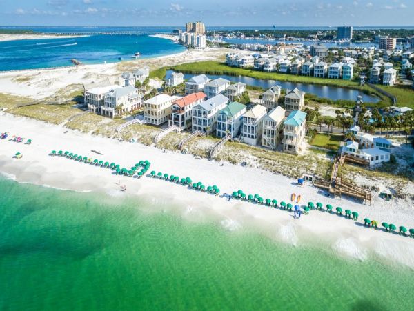 Destin Oceanfront Home With Pool and Tennis Court 15 Guests