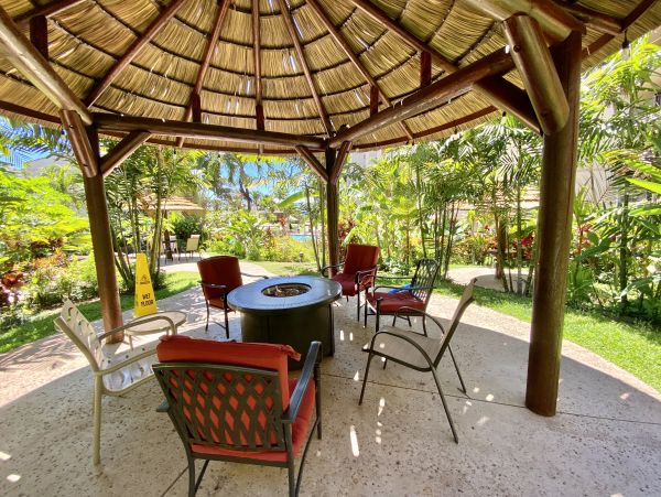 Kaanapali Vacation Condo With Communal Pool Sleeps 6 Guests