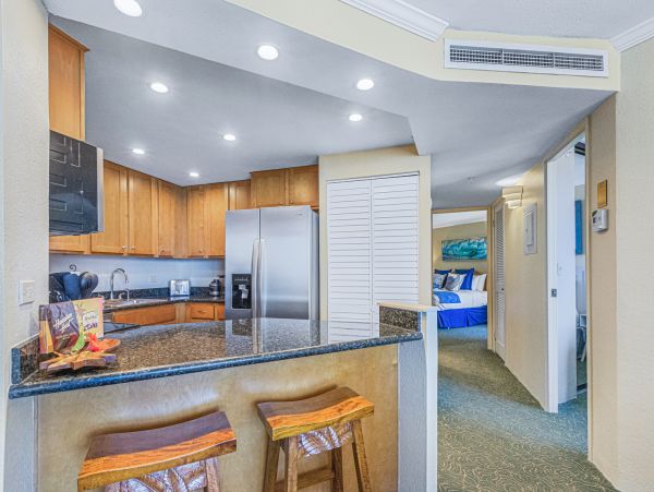 Kaanapali Vacation Condo With Communal Pool Sleeps 6 Guests