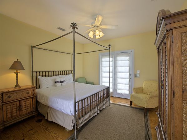 Destin Charming Home With Private Pool 18 Guests