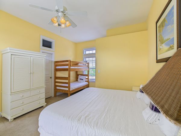 Destin Charming Home With Private Pool 18 Guests