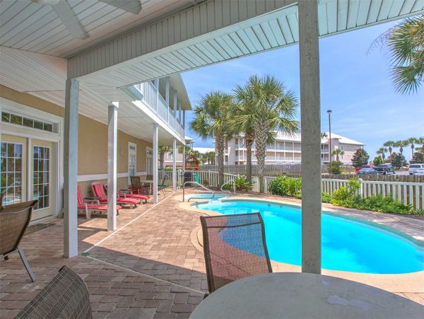 Destin Charming Home With Private Pool 18 Guests