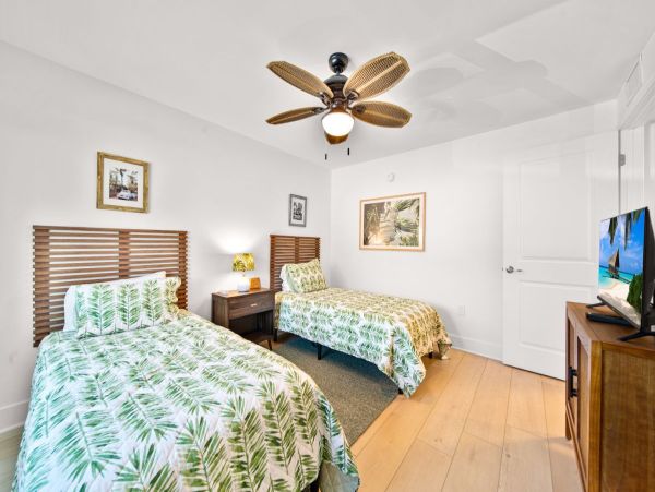 Charming Ground-Floor Condo with Prime Location on Sanibel Island