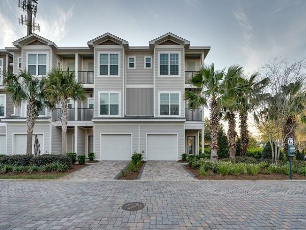 Beautiful Vacation Townhome in Miramar Beach Sleeps 12