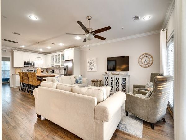 Beautiful Vacation Townhome in Miramar Beach Sleeps 12