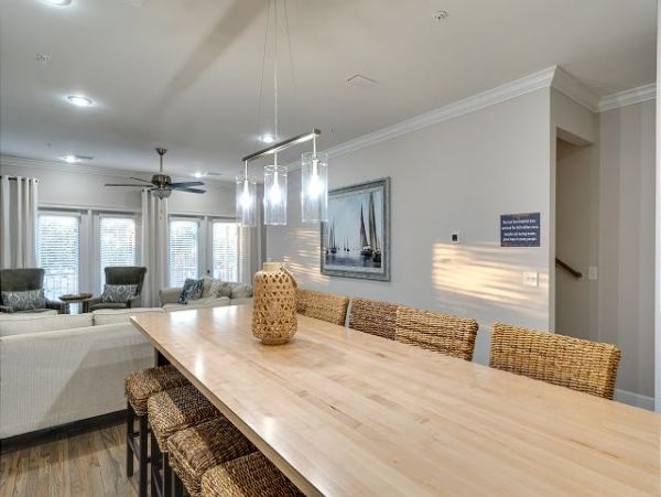Beautiful Vacation Townhome in Miramar Beach Sleeps 12