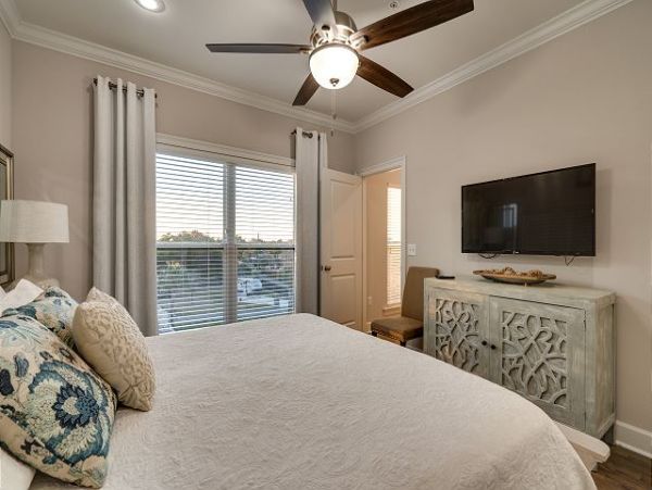 Beautiful Vacation Townhome in Miramar Beach Sleeps 12