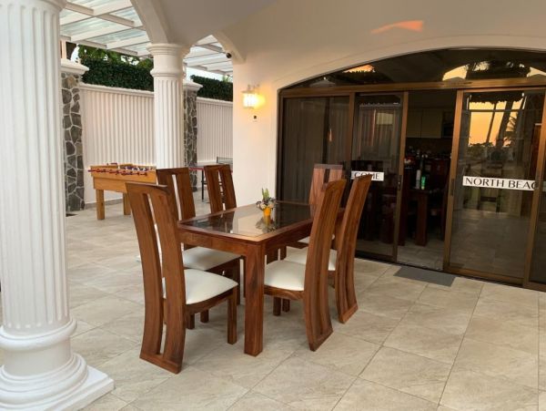 Beach Front 9 Bedroom Villa with Private Pool in Jaco Beach