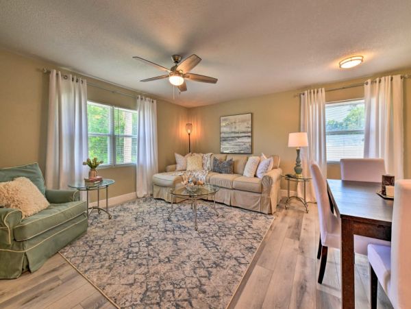 Beautiful Vacation Home in Sarasota Short Walk to Beach