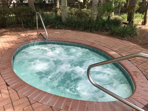 Destin Vacation Home With Pool  & Tennis Court 8 Guests