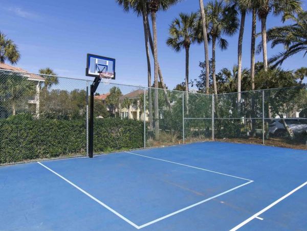 Destin Vacation Home With Pool  & Tennis Court 8 Guests