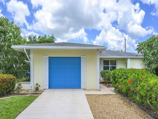 Cape Coral Vacation Home with Private Pool 6 Guests