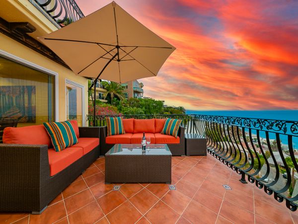 Malibu 5 Bedroom Vacation Villa with Beautiful Ocean Views