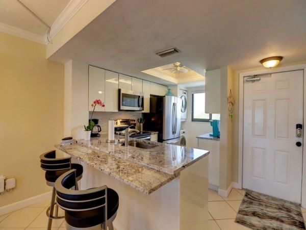 Fort Myers Beach Vacation Rental - Gulf Front Condo with Pool & Concierge Services