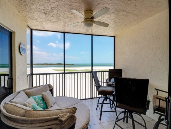 Fort Myers Beach Vacation Rental - Gulf Front Condo with Pool & Concierge Services