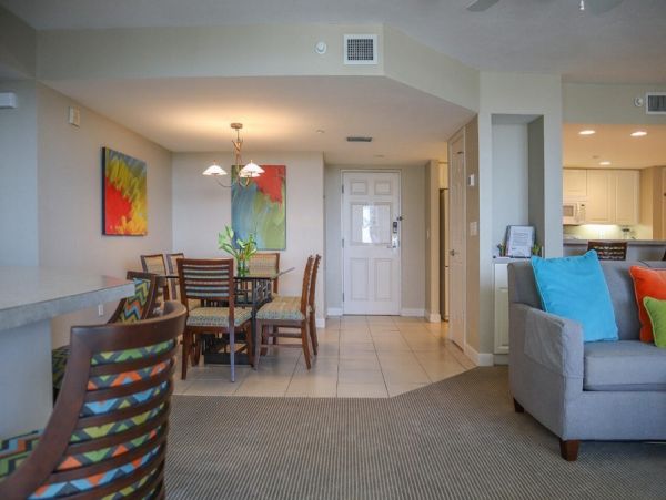 Fort Myers Beach Condo Vacation With Pool & Tennis Court