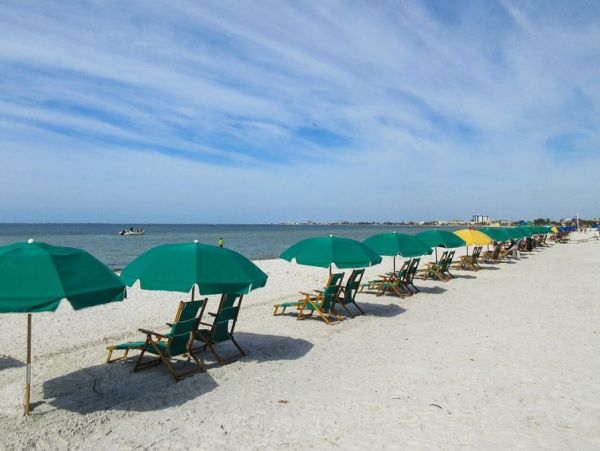 Fort Myers Beach Condo Vacation With Pool & Tennis Court