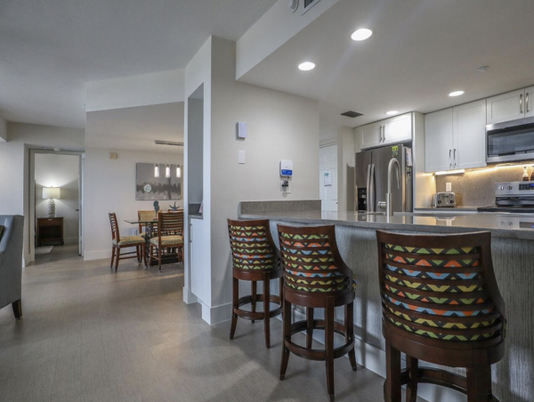 Fort Myers Beach Condo Vacation With Pool & Tennis Court