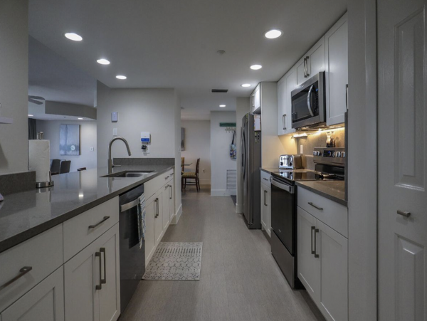 Fort Myers Beach Condo Vacation With Pool & Tennis Court