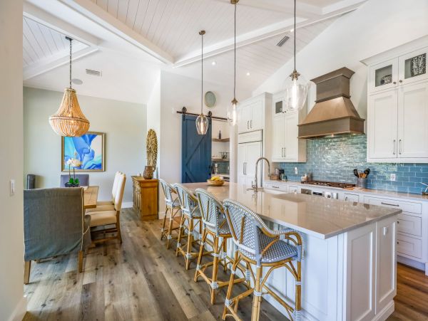 Anna Maria Luxury Canal Front Home Sleeps 8 With Pool & SPA