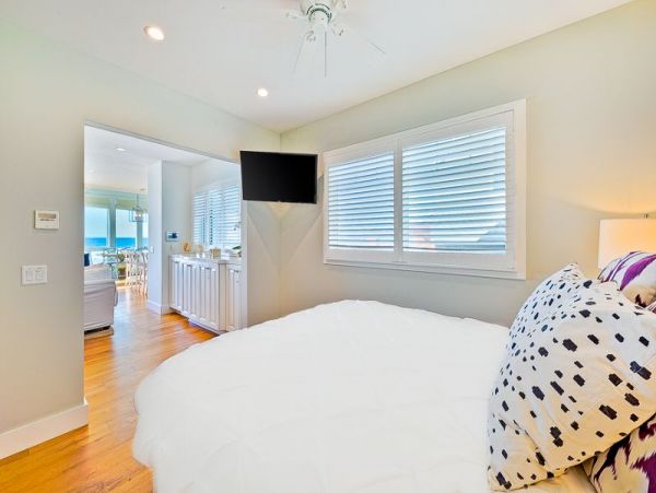 San Diego Luxury Vacation Rental Sleeps 25 Guests