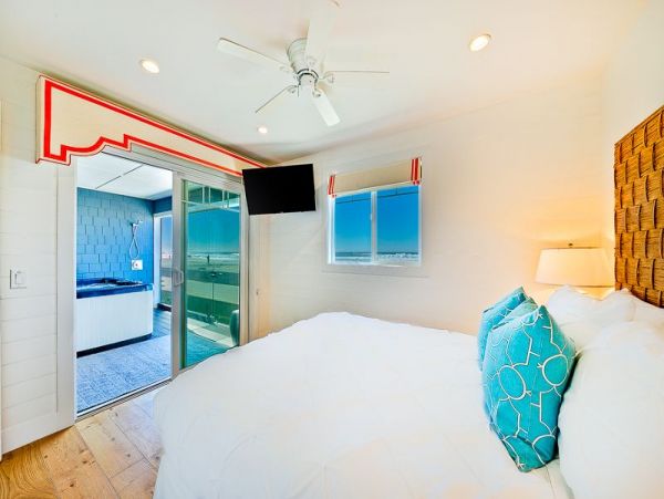 San Diego Luxury Vacation Rental Sleeps 25 Guests