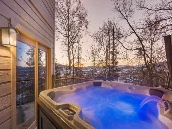 Steamboat Springs Luxury Vacation Home 19 Guests