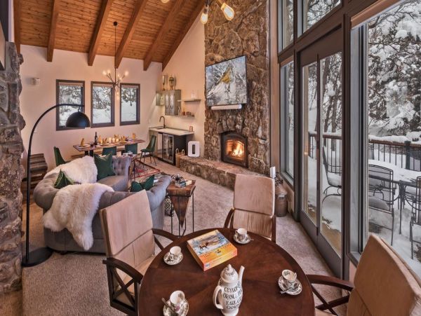 Steamboat Springs Luxury Vacation Home 19 Guests