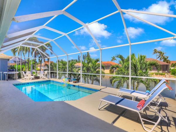 Marco Island Vacation Home With Private Pool Sleeps 9 Guests