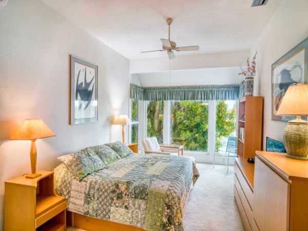 Short Walk to Beach Captiva Vacation Home With Private Pool