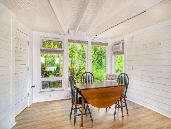 Short Walk to Beach Captiva Vacation Home With Private Pool