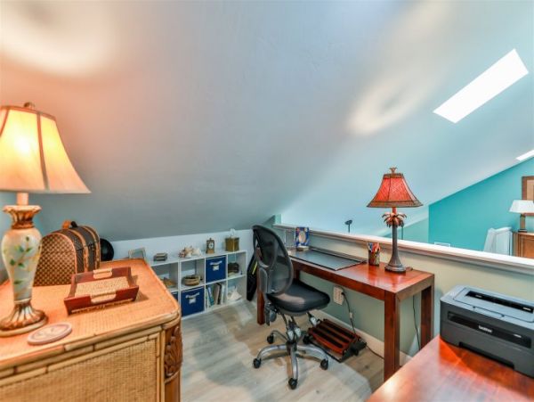 Beautiful Three bedroom Sanibel Vacation Duplex Sleeps 6