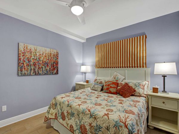 On Beach Lido Key Vacation Condo Three Bedrooms Gulf Views