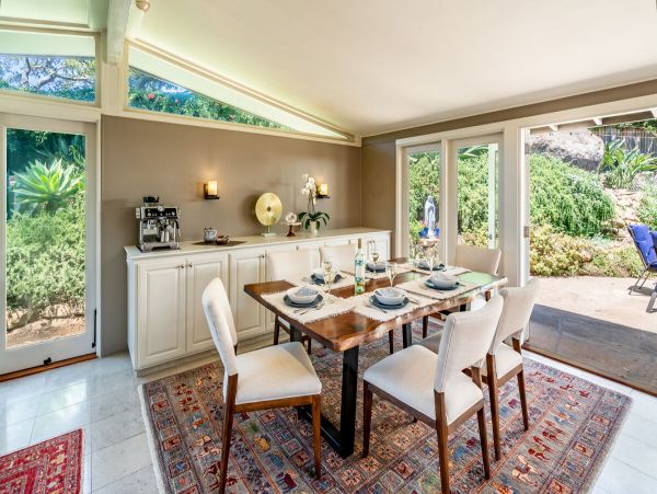 Three Bedroom Luxury Villa With Pool & Spa in Montecito