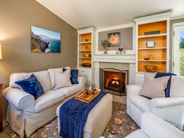 Three Bedroom Luxury Villa With Pool & Spa in Montecito