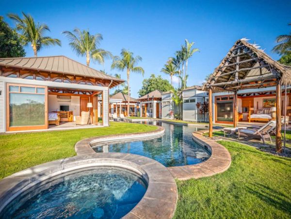 Big Island Luxury Vacation Rental - Hawaii Beachfront Villa