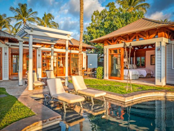 Big Island Luxury Vacation Rental - Hawaii Beachfront Villa