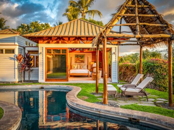 Big Island Luxury Vacation Rental - Hawaii Beachfront Villa
