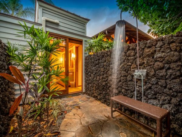 Big Island Luxury Vacation Rental - Hawaii Beachfront Villa