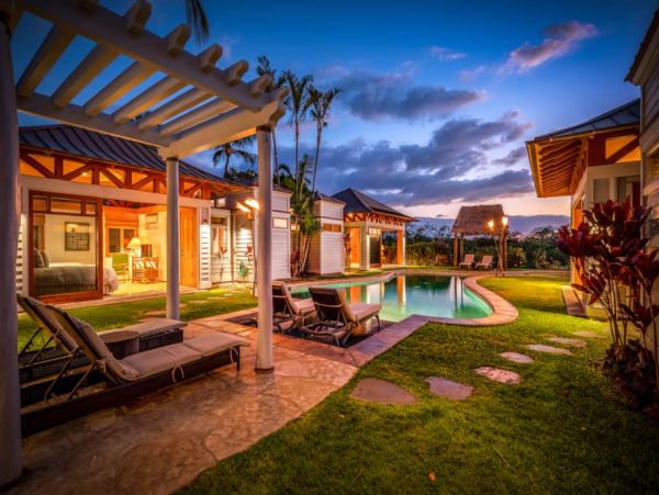 Big Island Luxury Vacation Rental - Hawaii Beachfront Villa